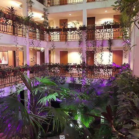 Solitaire Hotel Берлин Екстериор снимка
