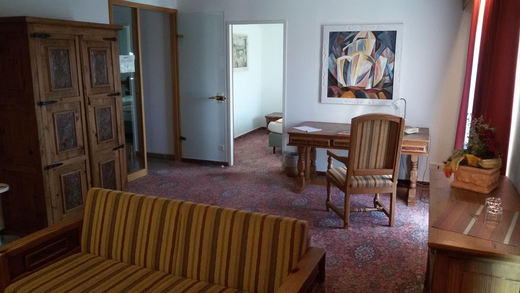 Solitaire Hotel Берлин Екстериор снимка